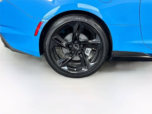 Used 2023 Chevrolet Camaro LT RWD image 34