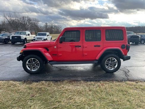 Used 2020 Jeep Wrangler Unlimited Sahara image 10