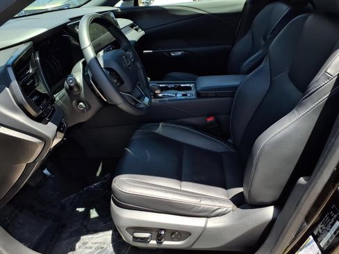 Used 2023 Lexus RX 350 w/ Cold Area Package AWD/4WD image 17