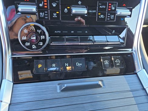 New 2026 Nissan Armada Platinum Reserve image 22