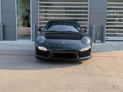 Used 2015 Porsche 911 4 Cabriolet AWD/4WD image 3