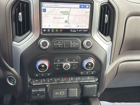 Used 2021 GMC Sierra 1500 SLT w/ SLT Premium Plus Package image 33