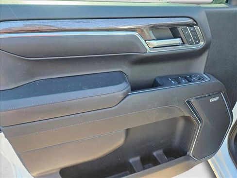 Used 2024 Chevrolet Silverado 1500 LTZ image 10