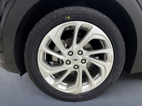 Used 2023 Chevrolet Bolt EUV LT w/ Driver Confidence Package image 20