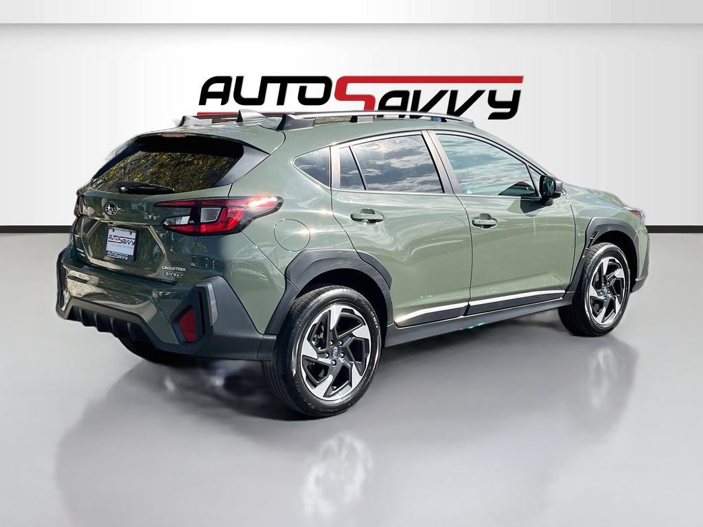 Used 2024 Subaru Crosstrek 2.5i Limited w/ Crosstrek Mirror Package AWD/4WD image 7