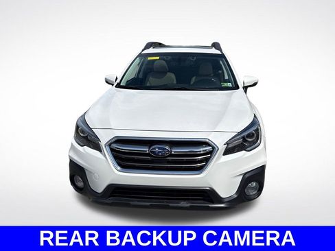 Used 2019 Subaru Outback 2.5i Limited w/ Popular Package #2 AWD/4WD image 5