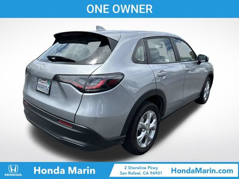 Used 2025 Honda HR-V LX image 5