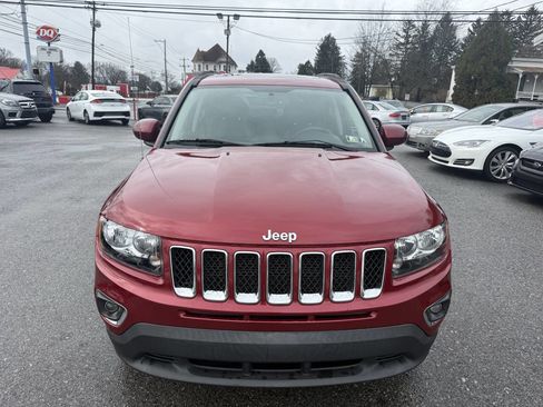 Used 2017 Jeep Compass High Altitude image 2