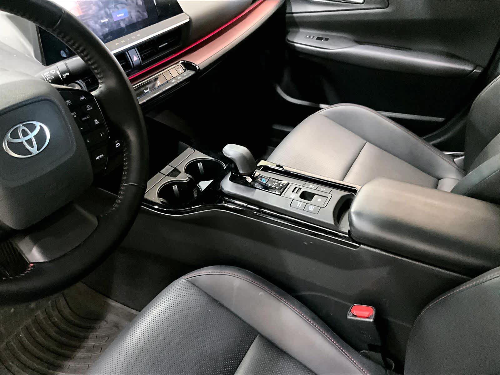 Used 2023 Toyota Prius Prime FWD image 19