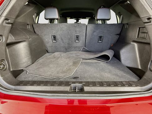 Used 2024 Chevrolet Equinox RS w/ LPO, Cargo Package FWD image 26