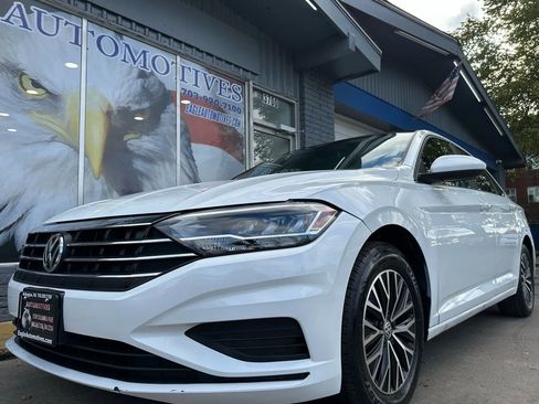 Used 2019 Volkswagen Jetta SE image 7