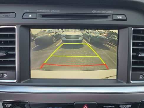 Used 2015 Hyundai Sonata Sport w/ Option Group 04 FWD image 16