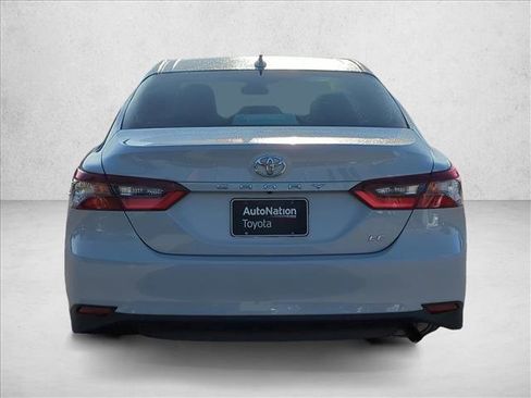 Used 2024 Toyota Camry LE FWD image 5