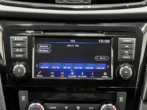 Used 2019 Nissan Rogue SL AWD/4WD image 25