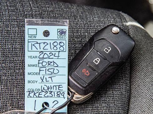 Used 2024 Ford F150 XLT w/ Tow/Haul Package image 22