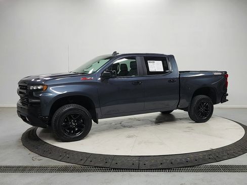 Used 2022 Chevrolet Silverado 1500 LT Trail Boss w/ Convenience Package II AWD/4WD image 3
