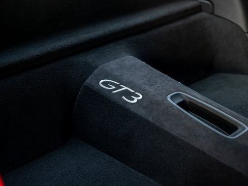 Used 2018 Porsche 911 GT3 image 54