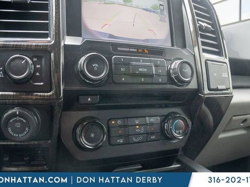 Used 2017 Ford F150 XLT w/ Equipment Group 302A Luxury AWD/4WD image 9