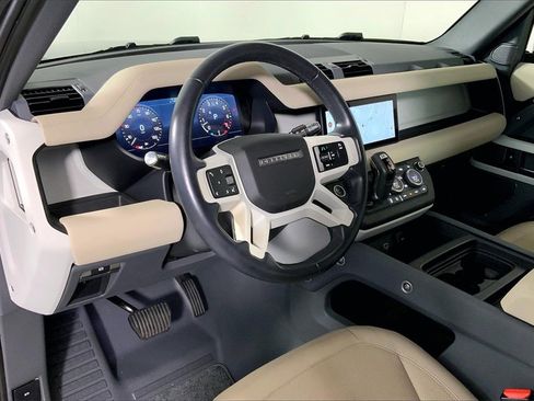 Used 2022 Land Rover Defender 110 SE image 14