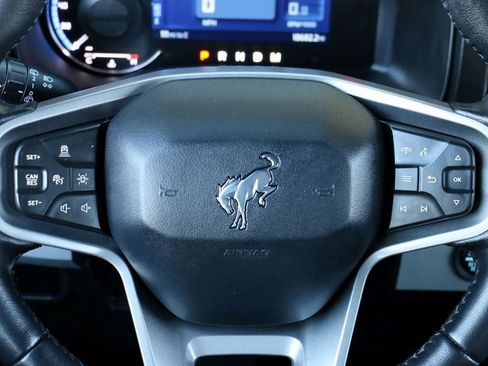 Used 2022 Ford Bronco Badlands image 27