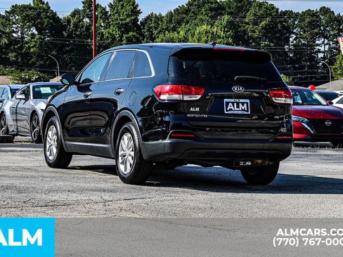 Used 2018 Kia Sorento L FWD image 7