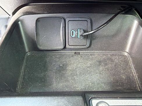 Used 2023 Ford Bronco Wildtrak AWD/4WD image 29