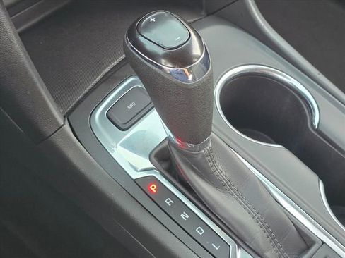 Used 2021 Chevrolet Equinox LT w/ LPO, Cargo Package image 25