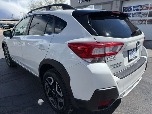 Used 2019 Subaru Crosstrek 2.0i Limited w/ Moonroof Package w/Navigation AWD/4WD image 9