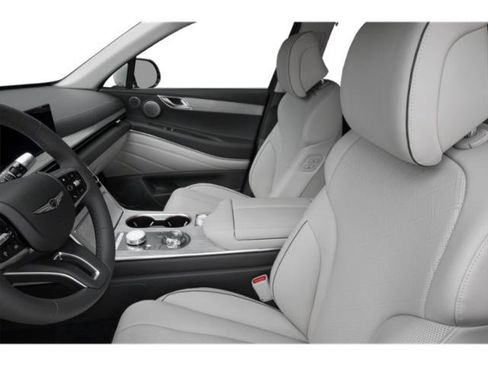 Certified 2025 Genesis GV80 3.5T Prestige AWD/4WD image 11
