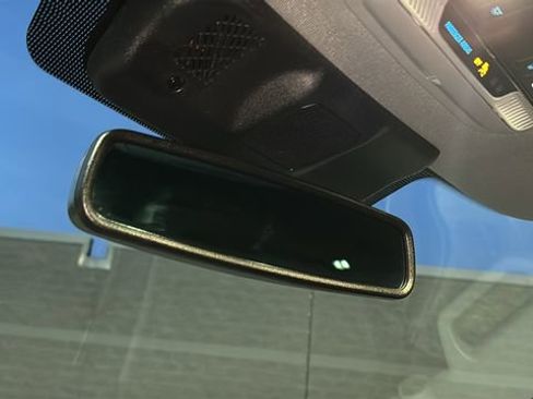 Used 2022 Ford F150 Lariat w/ Equipment Group 502A High image 24