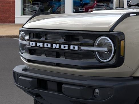 New 2026 Ford Bronco Outer Banks image 19