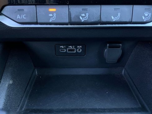 Used 2025 Nissan Altima 2.5 SV image 25