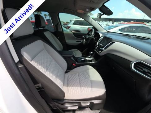 Used 2019 Chevrolet Equinox LS FWD image 8