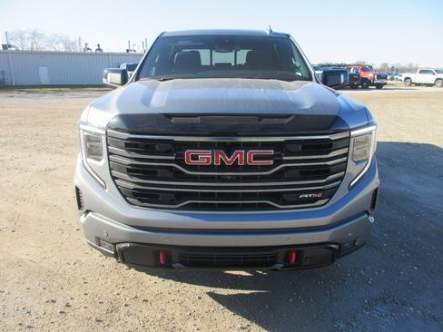 New 2026 GMC Sierra 1500 AT4 w/ AT4 Premium Package image 12