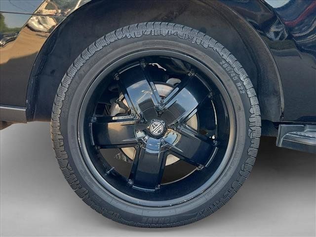 Used 2018 Ford Expedition XLT w/ Equipment Group 201A RWD image 14