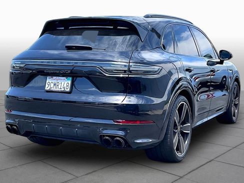 Used 2021 Porsche Cayenne GTS AWD/4WD image 12