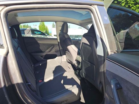 Used 2026 Tesla Model Y Long Range AWD/4WD image 14