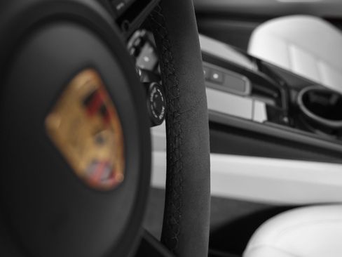 Certified 2022 Porsche 911 Carrera GTS RWD image 44