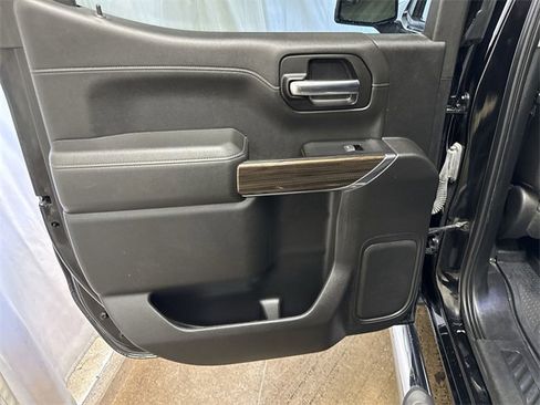 Certified 2019 Chevrolet Silverado 1500 LT w/ All-Star Edition image 22