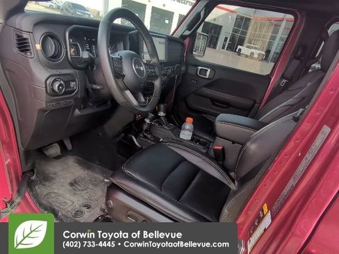 Used 2024 Jeep Wrangler Unlimited Rubicon 392 image 10