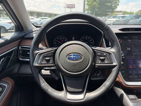 Used 2021 Subaru Outback Touring XT AWD/4WD image 21