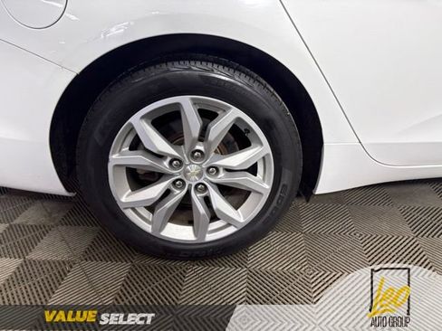 Used 2016 Chevrolet Impala LT w/ Convenience Package FWD image 24
