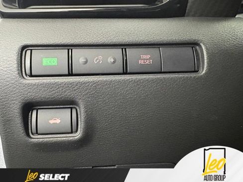 Used 2024 Nissan Sentra SV w/ All-Weather Package FWD image 17