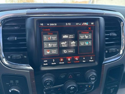 Used 2018 RAM 3500 Laramie image 36