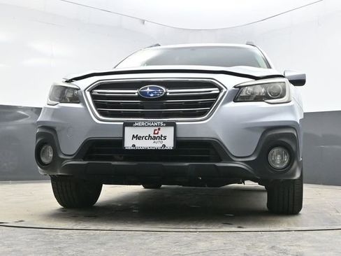Used 2018 Subaru Outback 2.5i Premium image 31