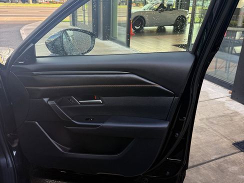 Used 2025 MAZDA CX-50 AWD 2.5 Turbo w/ Cargo Package image 17