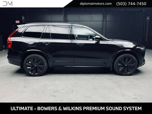 Used 2024 Volvo XC90 T8 Ultimate AWD/4WD image 8