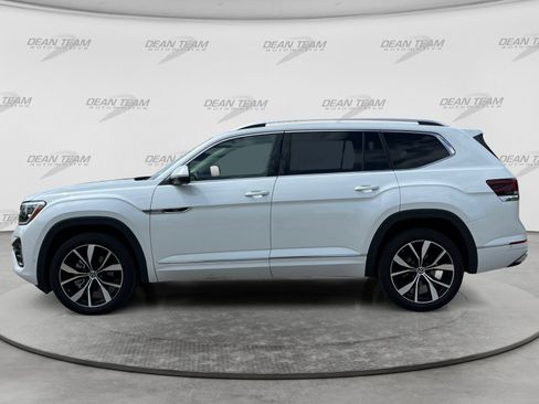 Used 2025 Volkswagen Atlas SEL Premium R-Line AWD/4WD image 4