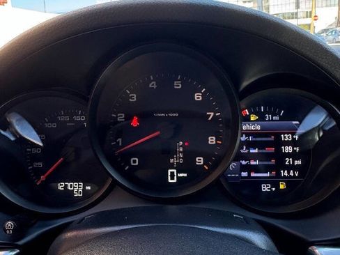 Used 2014 Porsche Boxster RWD image 17