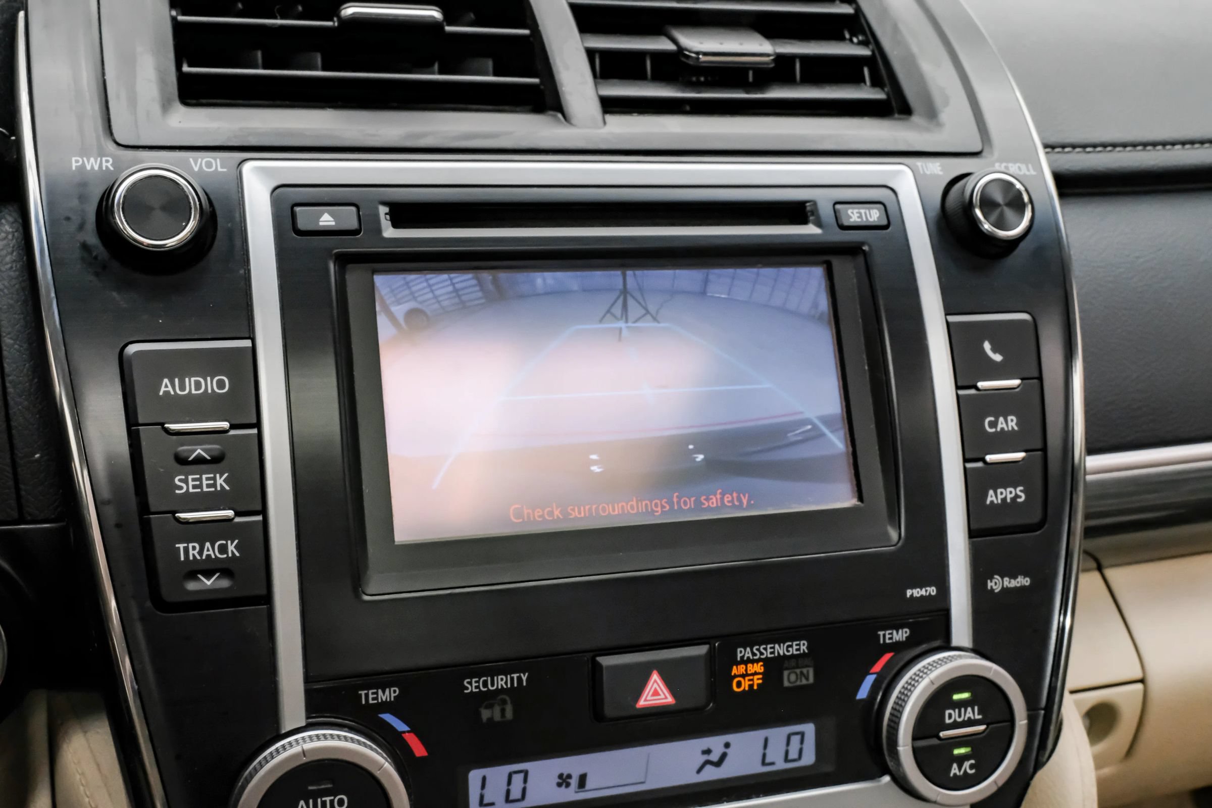 Used 2013 Toyota Camry XLE w/ Leather Pkg FWD image 26